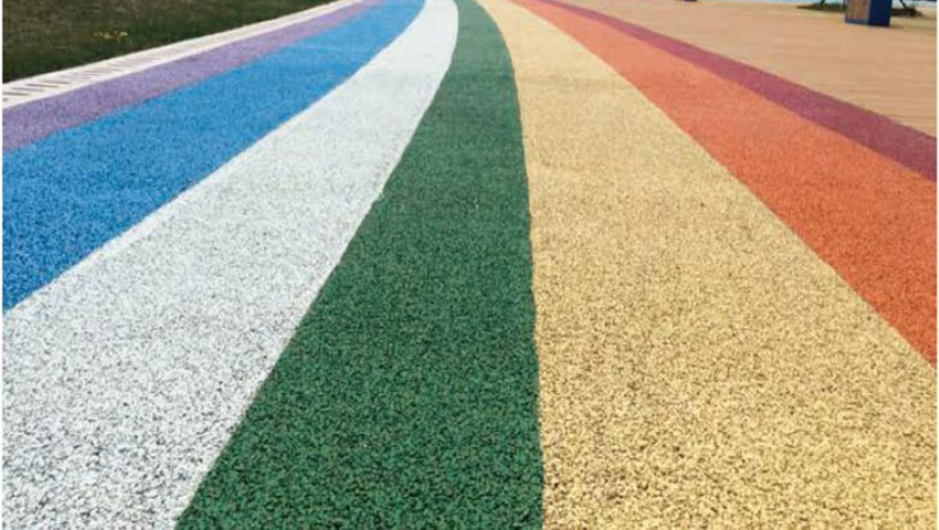 透水混凝土路面、彩色路面上色密封處理設(shè)備(聚氨酯噴涂機(jī))-京華邦威